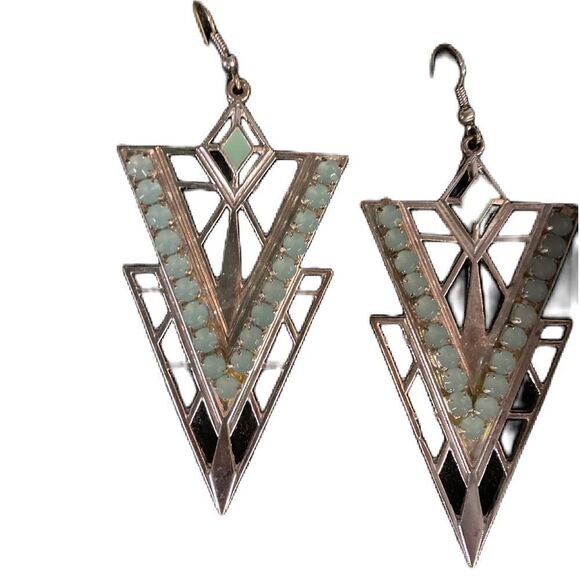 BOUTIQUE V Sea Salt stone Drop Earrings - Picture 1 of 6